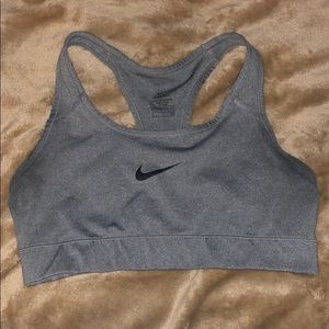 Sports bra